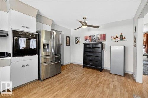 13015 115 Street, Edmonton, AB - Indoor Photo Showing Kitchen