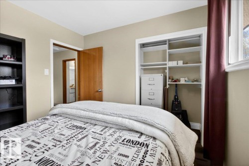 13015 115 Street, Edmonton, AB - Indoor Photo Showing Bedroom