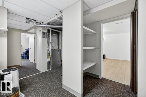 13015 115 Street, Edmonton, AB - Indoor With Storage