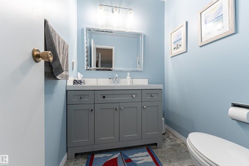 3010 108 Street, Edmonton, AB - Indoor Photo Showing Bathroom