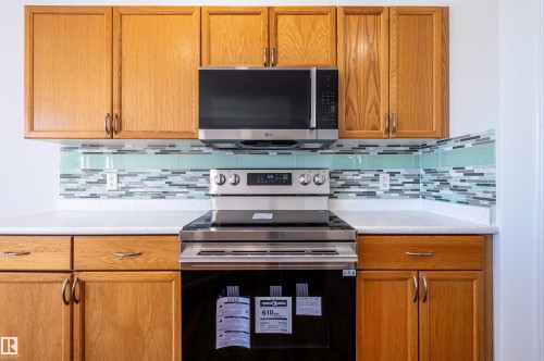 22 Stony Creek, Stony Plain, AB - Indoor Photo Showing Kitchen