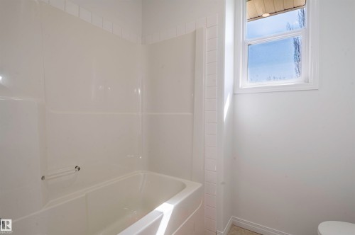 22 Stony Creek, Stony Plain, AB - Indoor Photo Showing Bathroom