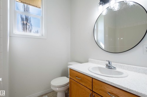 22 Stony Creek, Stony Plain, AB - Indoor Photo Showing Bathroom