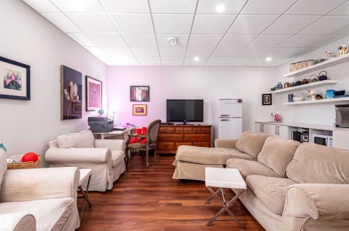 22 Stony Creek, Stony Plain, AB - Indoor Photo Showing Living Room