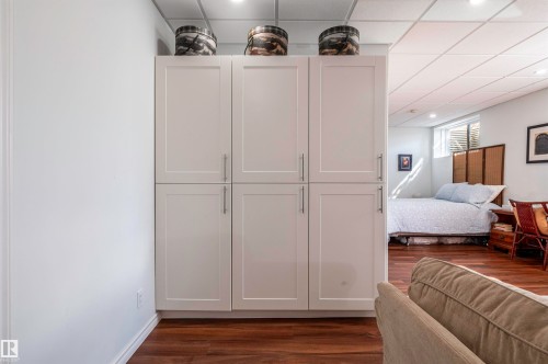 22 Stony Creek, Stony Plain, AB - Indoor