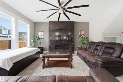 2029 89B Street, Edmonton, AB - Indoor Photo Showing Living Room