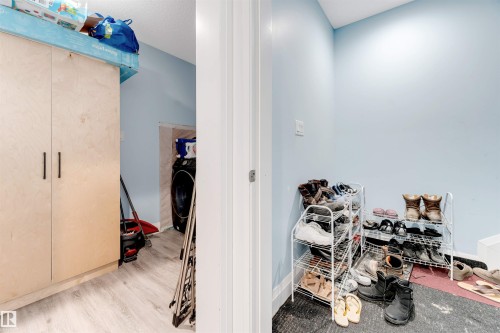 2029 89B Street, Edmonton, AB - Indoor Photo Showing Other Room