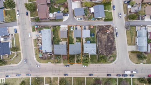 Image quality insufficient for description - 1771 37 Street, Edmonton, AB - 