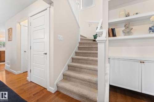 5152 4 Avenue, Edmonton, AB - Indoor Photo Showing Other Room