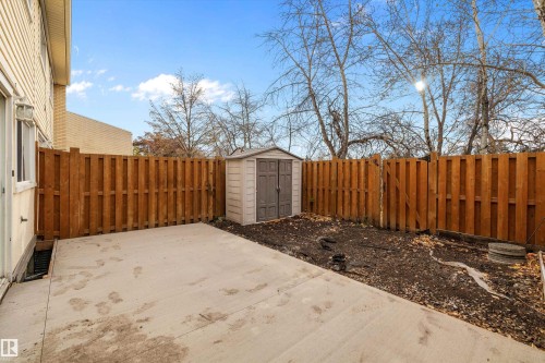 47 Royal Road, Edmonton, AB - Outdoor