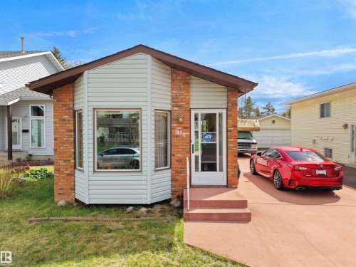 10711 24 Avenue, Edmonton, AB - Outdoor
