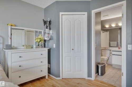 10 Campbell Road, Leduc, AB - Indoor