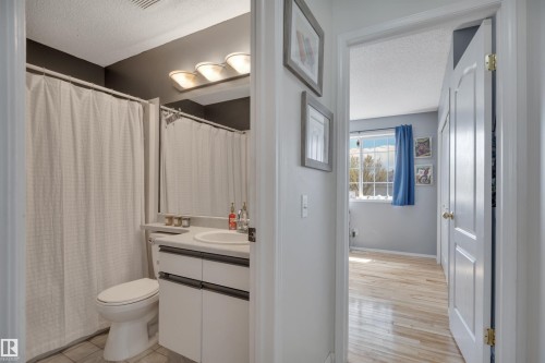 10 Campbell Road, Leduc, AB - Indoor Photo Showing Bathroom
