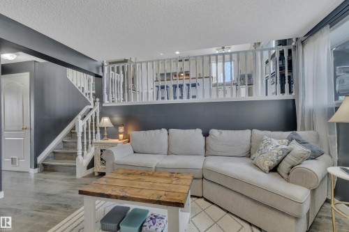 10 Campbell Road, Leduc, AB - Indoor Photo Showing Living Room