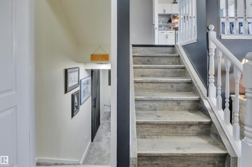 10 Campbell Road, Leduc, AB - Indoor Photo Showing Other Room