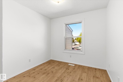 6320 184 Street, Edmonton, AB - Indoor Photo Showing Other Room