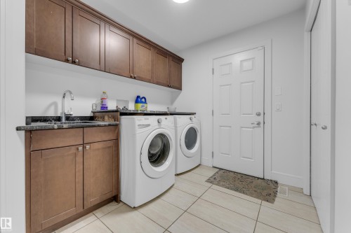 3219 16 Avenue, Edmonton, AB 