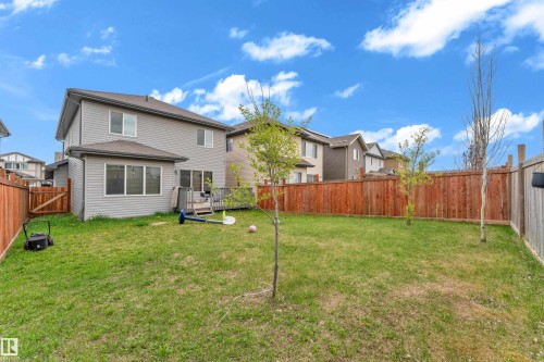 3219 16 Avenue, Edmonton, AB 