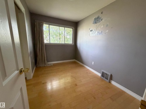 15941 106A Avenue, Edmonton, AB 