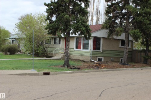 15941 106A Avenue, Edmonton, AB 