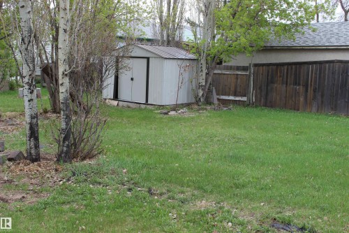 15941 106A Avenue, Edmonton, AB 