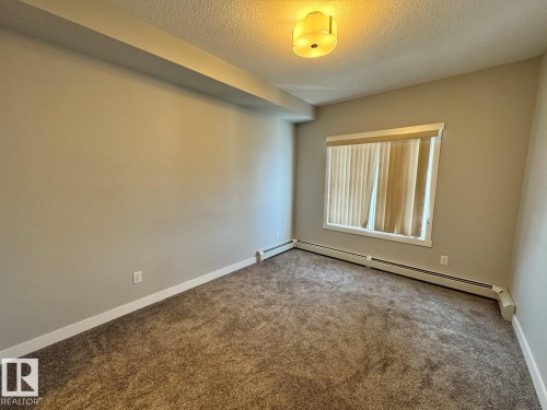405 3670 139 Avenue, Edmonton, AB - Indoor Photo Showing Other Room