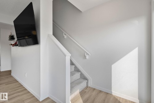 60A 1530 Tamarack Boulevard, Edmonton, AB - Indoor Photo Showing Other Room