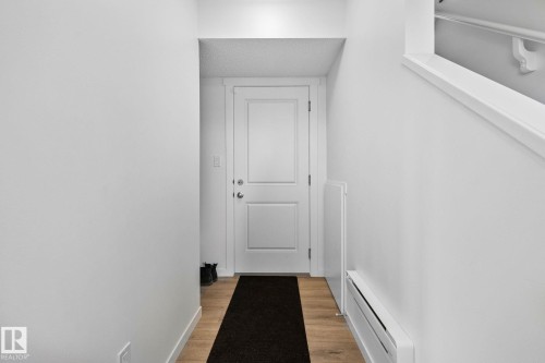 60A 1530 Tamarack Boulevard, Edmonton, AB - Indoor Photo Showing Other Room