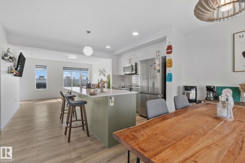 60A 1530 Tamarack Boulevard, Edmonton, AB - Indoor