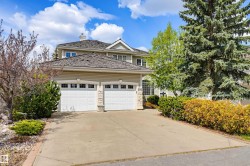 652 HENDERSON Street  Edmonton, AB T6R 2R8