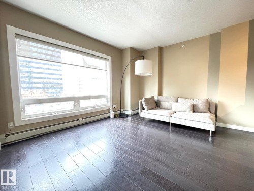 702 10136 104 Street, Edmonton, AB - Indoor Photo Showing Other Room