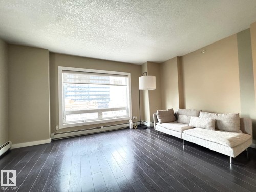 702 10136 104 Street, Edmonton, AB - Indoor Photo Showing Living Room