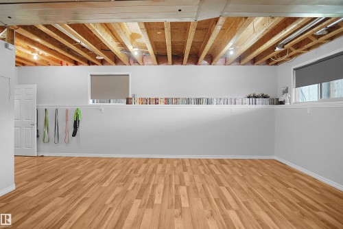 1702 Chapman Way, Edmonton, AB - Indoor Photo Showing Basement