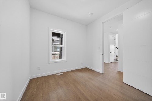 260 166 Avenue, Edmonton, AB - Indoor Photo Showing Other Room