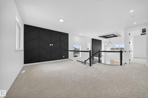 260 166 Avenue, Edmonton, AB - Indoor Photo Showing Other Room