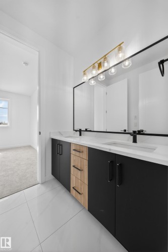 260 166 Avenue, Edmonton, AB - Indoor