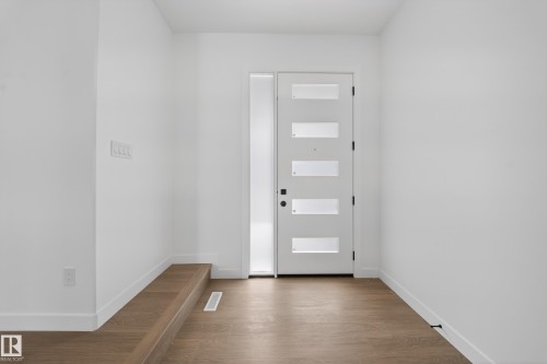 260 166 Avenue, Edmonton, AB - Indoor Photo Showing Other Room