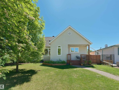 11635 72 Avenue, Edmonton, AB 