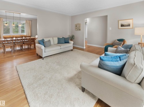 11635 72 Avenue, Edmonton, AB 