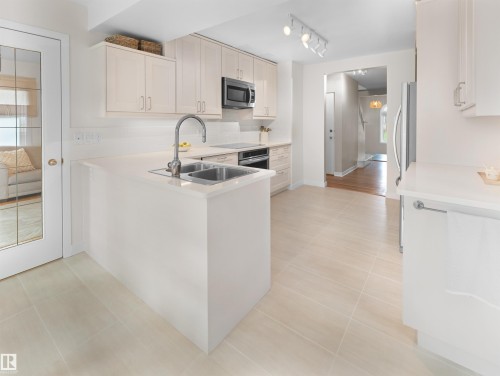 11635 72 Avenue, Edmonton, AB 