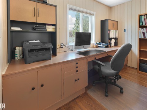 9202 117 Street, Edmonton, AB - Indoor Photo Showing Office