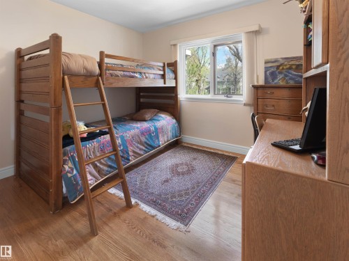 9202 117 Street, Edmonton, AB - Indoor Photo Showing Bedroom