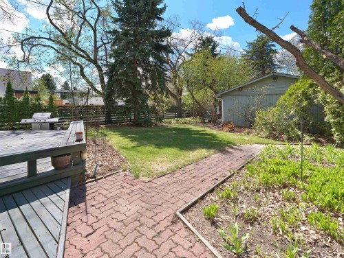 9202 117 Street, Edmonton, AB - Outdoor
