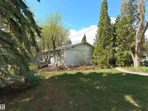 9202 117 Street, Edmonton, AB - Outdoor