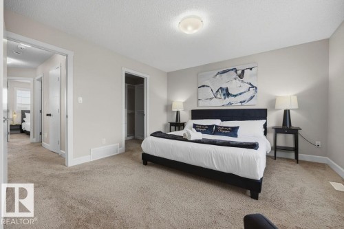 2366 Ware Crescent, Edmonton, AB - Indoor Photo Showing Bedroom