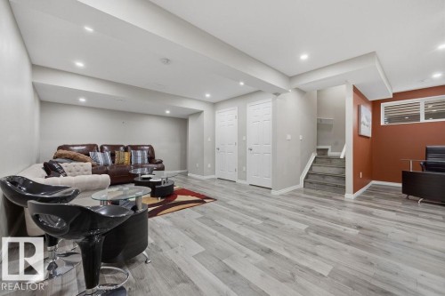 2366 Ware Crescent, Edmonton, AB - Indoor