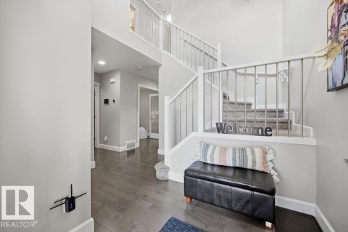 2366 Ware Crescent, Edmonton, AB - Indoor