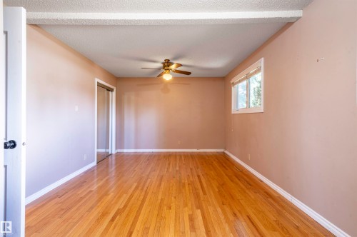 9331 52 Street, Edmonton, AB - Indoor Photo Showing Other Room