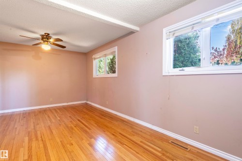 9331 52 Street, Edmonton, AB - Indoor Photo Showing Other Room