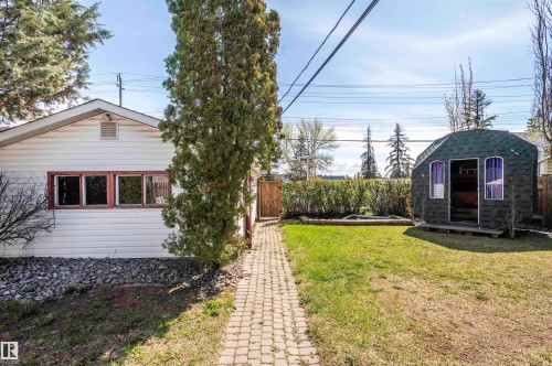 9331 52 Street, Edmonton, AB - Outdoor